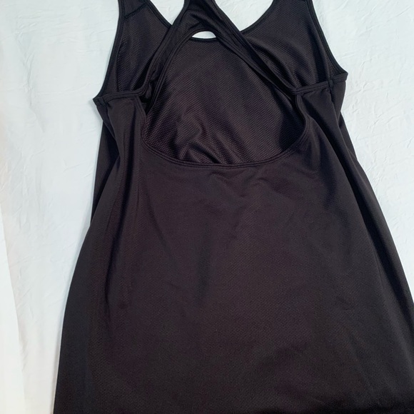 Old Navy Workout Tank - Picture 3 of 3